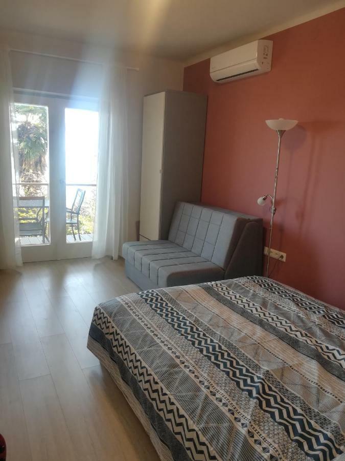 Studio Apartman Arni Rijeka Exterior photo